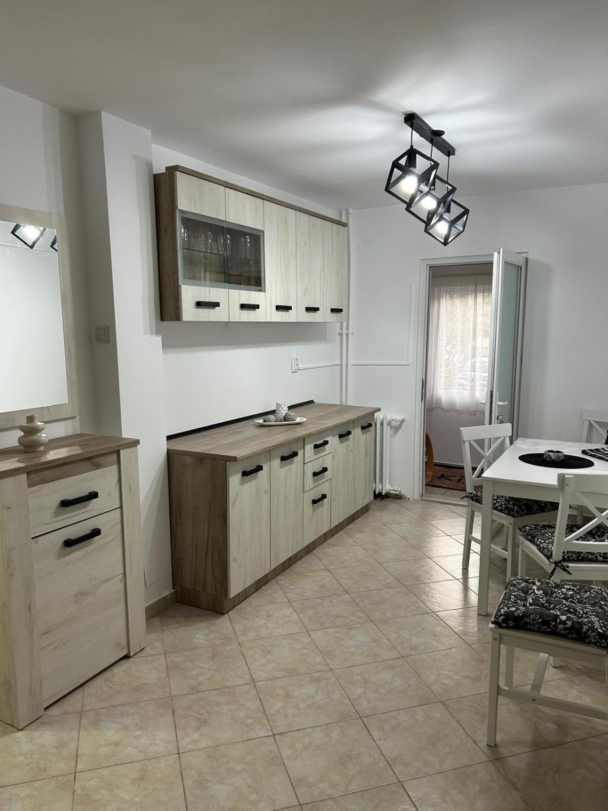 Jasminique Suite Крайова Екстер'єр фото